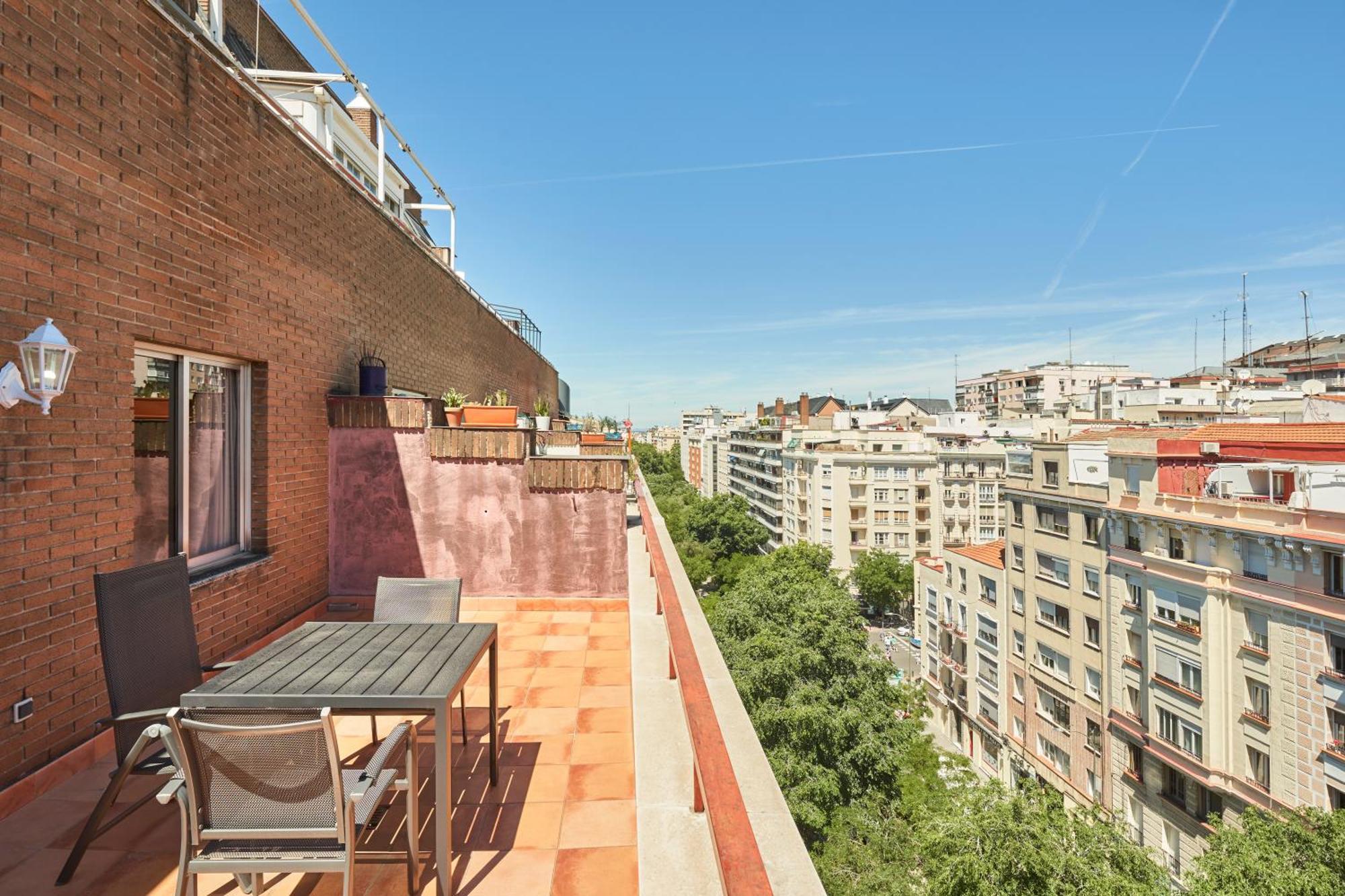 Apartamentos Juan Bravo Μαδρίτη Εξωτερικό φωτογραφία